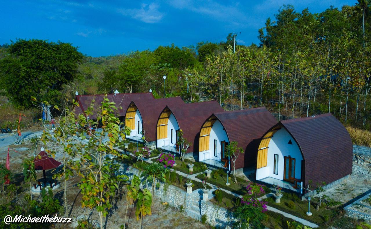 Sebrang Hills Bungalow Toyapakeh ภายนอก รูปภาพ